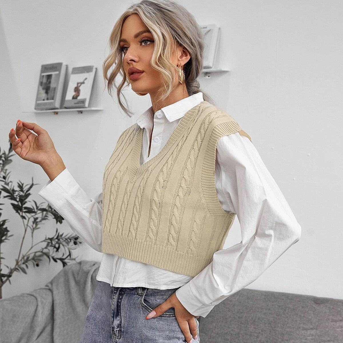 V-neck Knitted Vest Sweater Vest Sleeveless Waistcoat Women's Sweater Twist